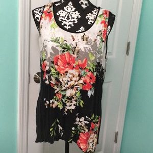 Floral top